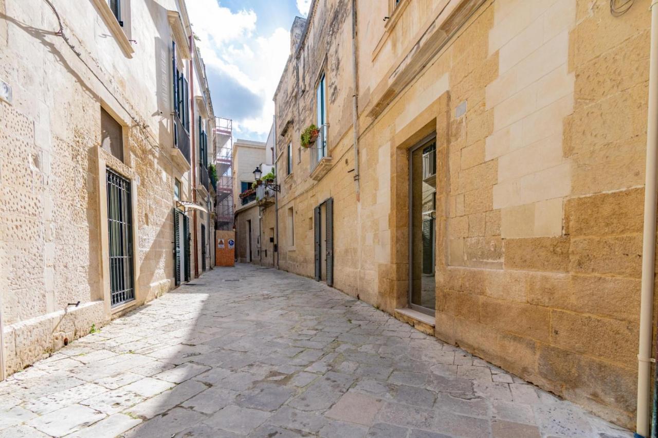 Andrea'S Hotel Lecce Exterior photo